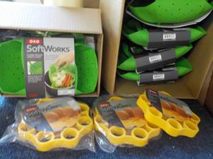 lot 132 image: 10 OXO New Silicone Softworks Kitch...