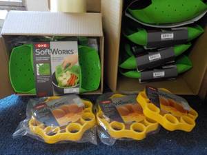 lot 133 image: 10 OXO New Silicone Softworks Kitch...