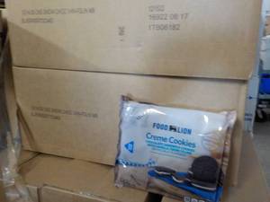 lot 167 image: 2 - 12 ct Boxes 14.3 oz Food Lion C...