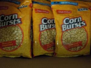 lot 175 image: 10 - 12 oz Bags Malt O Meal Corn Bu...