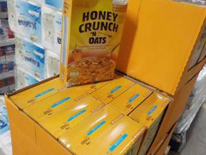lot 209 image: 10 - 18 oz Boxes Millville Honey Cr...