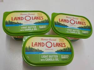 lot 237 image: 3 - 24 oz Frozen Tubs Land O Lakes ...