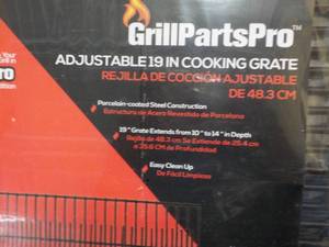 lot 256 image: Case of 8 Grill Parts Pro Ajustable...