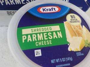 lot 305 image: 4 - 5 oz pkgs Kraft Shredded Parmesan Cheese Refrigerated