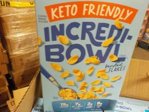 lot 343 image: 8 - 8 oz Boxes Keto Friendly Froste...