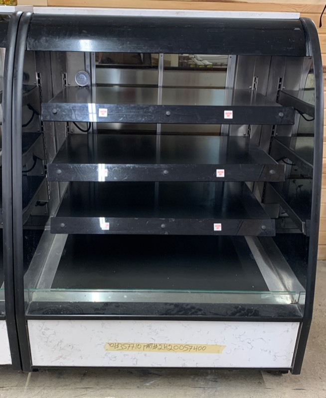 Multi-Deck Hot Display With Hatco Recessed Heated Top