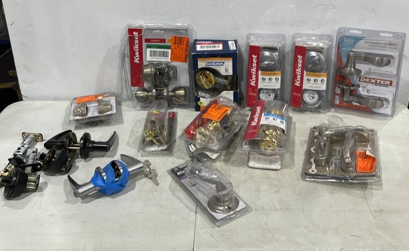 Assorted Door HandlesLocks