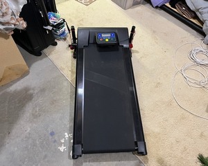 Treadmill (Missing Handle Bar)