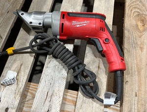 Milwaukee Electric Shears