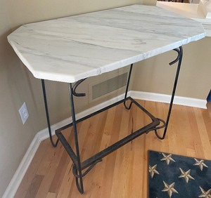 lot 17 image: Marble Top Table with Metal Base