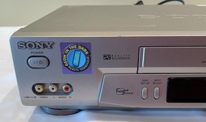 lot 180 image: Sony VCR with Remote