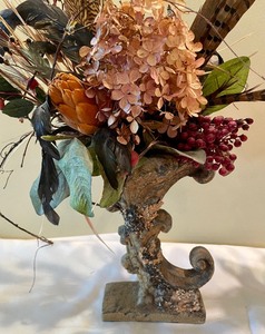 lot 43 image: Pair of Decorative Vases with Dried Floral and Feathers