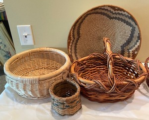 lot 158A image: Bunch of Baskets