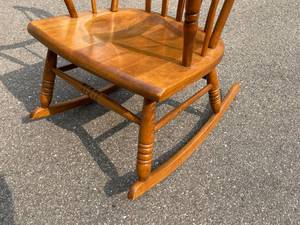lot 111 image: Wooden Spindle Backed Rocking Chair