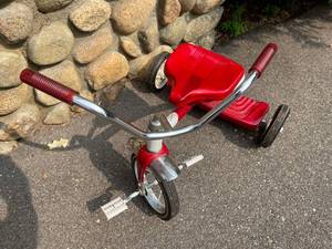 lot 116 image: Vintage Roadmaster Tricycle