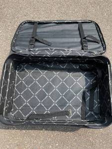 lot 130 image: Pierre Cardin Rolling Suitcase