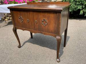 lot 137 image: Vintage Wooden Two Door Accent Cabinet