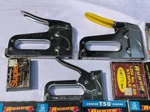 lot 165 image: Stapler Lot With Staples