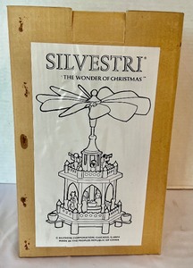 lot 96 image: Silvestri The Wonder of Christmas Holiday Decoration with Candles