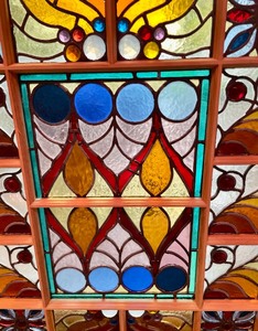lot 10A image: Stunning Stained Glass Decorative Hanging Window Pane