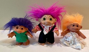 lot 187 image: 6 Troll Dolls by DAM and Russ