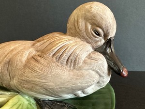 lot 222A image: Boehm Cygnet Cygnus Olor Porcelain Figurine 400