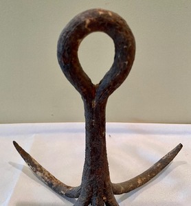lot 264 image: Vintage Anchor