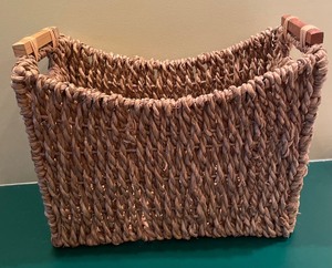 lot 288 image: Beautiful Basket