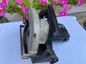 lot 429 image: Craftsman 2 HP Circular Saw
