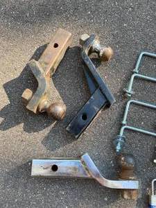 lot 438 image: Tow Straps, Trailer Hitches and Locks