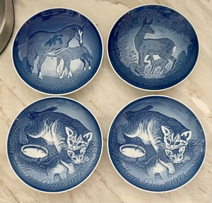 lot 473 image: 11 Bing & Grondahl Collectors Plates