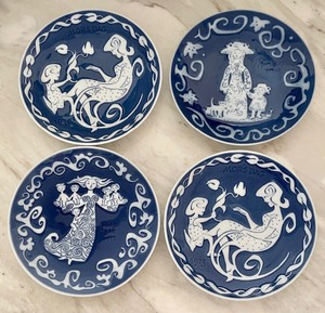lot 477 image: 7 Royal Copenhagen Collectors Plates
