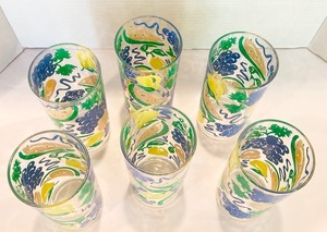 lot 60 image: HJ Stotter Summertime Plastic Cups and Platter