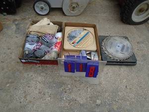 3 flats of saw blades & steel wool. As shown.