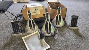 3 Plantronics headset phone devices for offices and personal use
