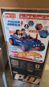 Fisher-Price Hot Wheels Power Wheels Racer