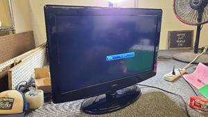 GlobalVue 32 Inch LCD Wide Screen TV