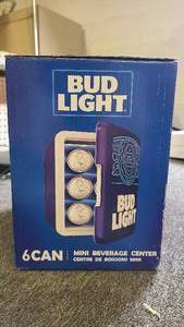 NEW Bud Light 6-Can Mini Beverage Fridge