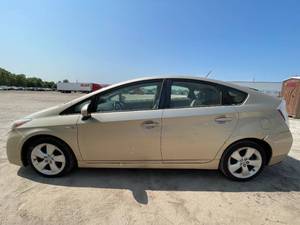 lot 12B image: 2010 Toyota Prius II - 2 OWNERS