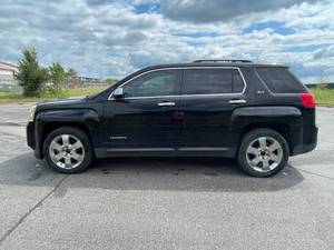 lot 12G image: 2011 GMC Terrain SLT-2