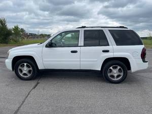 lot 17A image: 2008 Chevrolet Traiblazer LT1 - 4X4