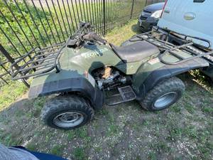 lot 100K image: 1999 Honda TRX300FW FT 300 - 4X4