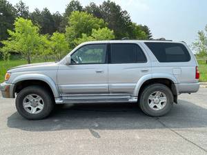 1999 Toyota 4Runner Limited - 4X4