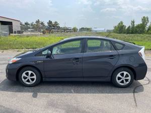 2012 Toyota Prius TWO - 2 OWNERS