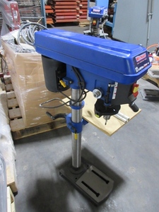 lot 114 image: WESTWARD 12 TABLE TOP DRILL PRESS