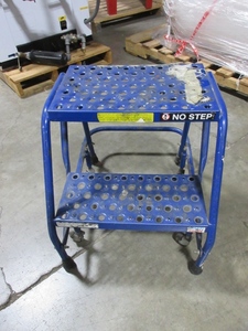 lot 127 image: STEEL STEP STOOL
