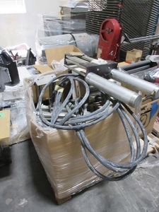 lot 147 image: AIR ACTUATORS