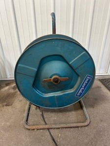 lot 17 image: Banding Machine