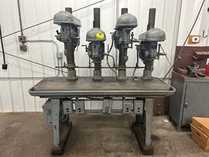 lot 32 image: Delta Drill Press Line w Table