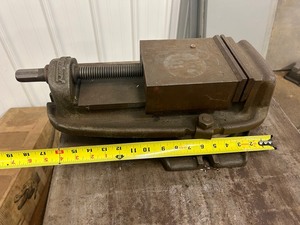 lot 58 image: Bridgeport Machining Vice